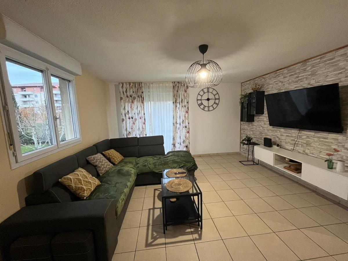 Appartement Spacieux Avec Piscine Marseilles Buitenkant foto